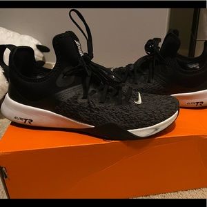 Women’s Nike Elite TR Training Shoe